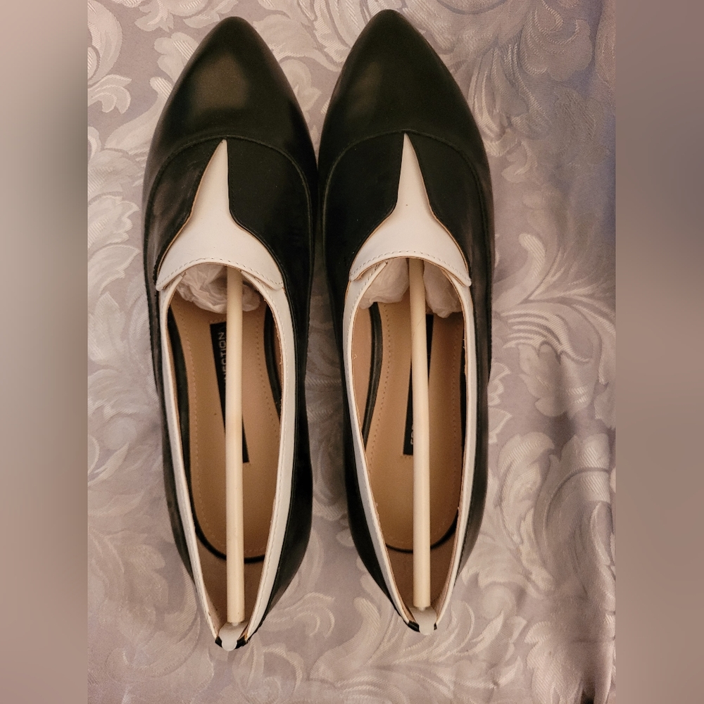 NEW French Connection Giovanna Tuxedo Hipster Loafers